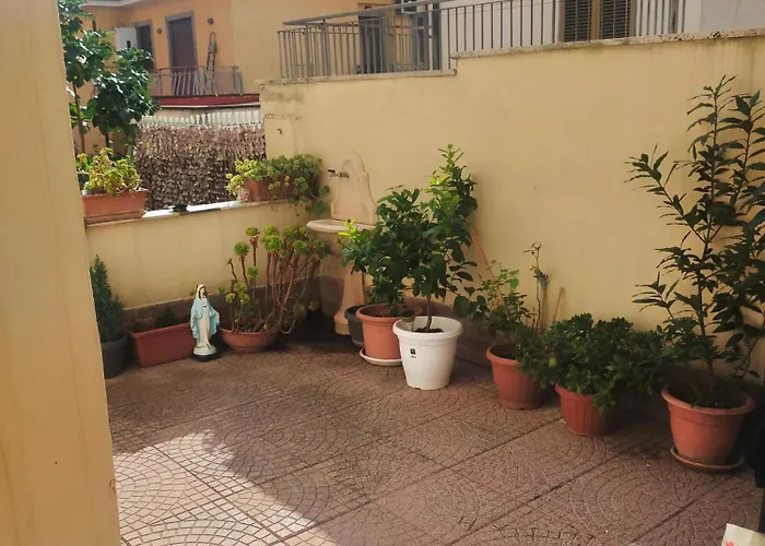 Apartment Loft Indipendente Con Giardino A Tor Vergata